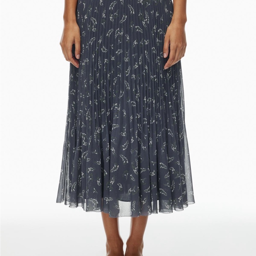 Wilfred twirl skirt